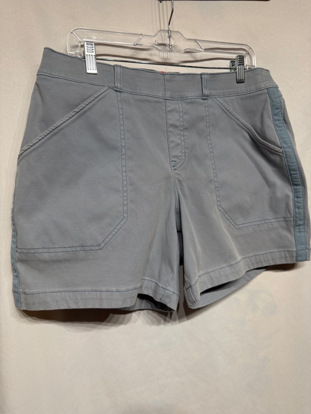 SPANX Stretch Twill Shorts Mountain Blue XL - Picture 4 of 8